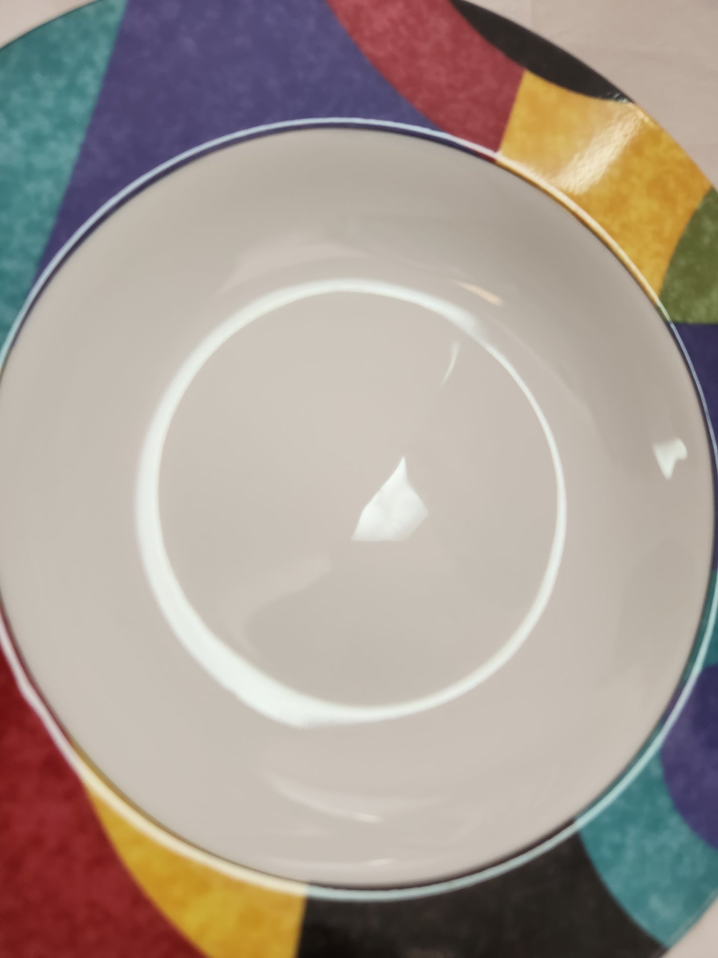 Mikasa California "M5101 Currents" Rimmed Soup Bowl