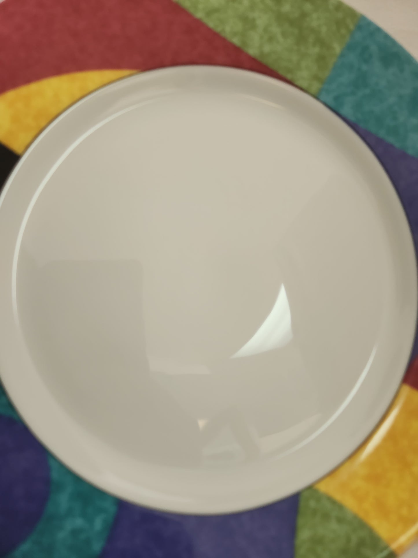 Mikasa California "M5101 Currents" Salad Plate