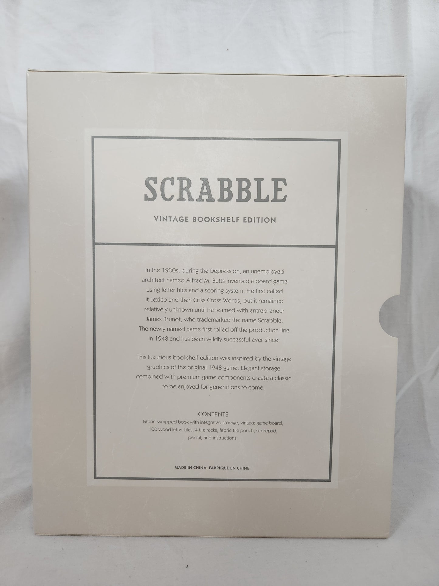 Scrabble Vintage Bookshelf Edition