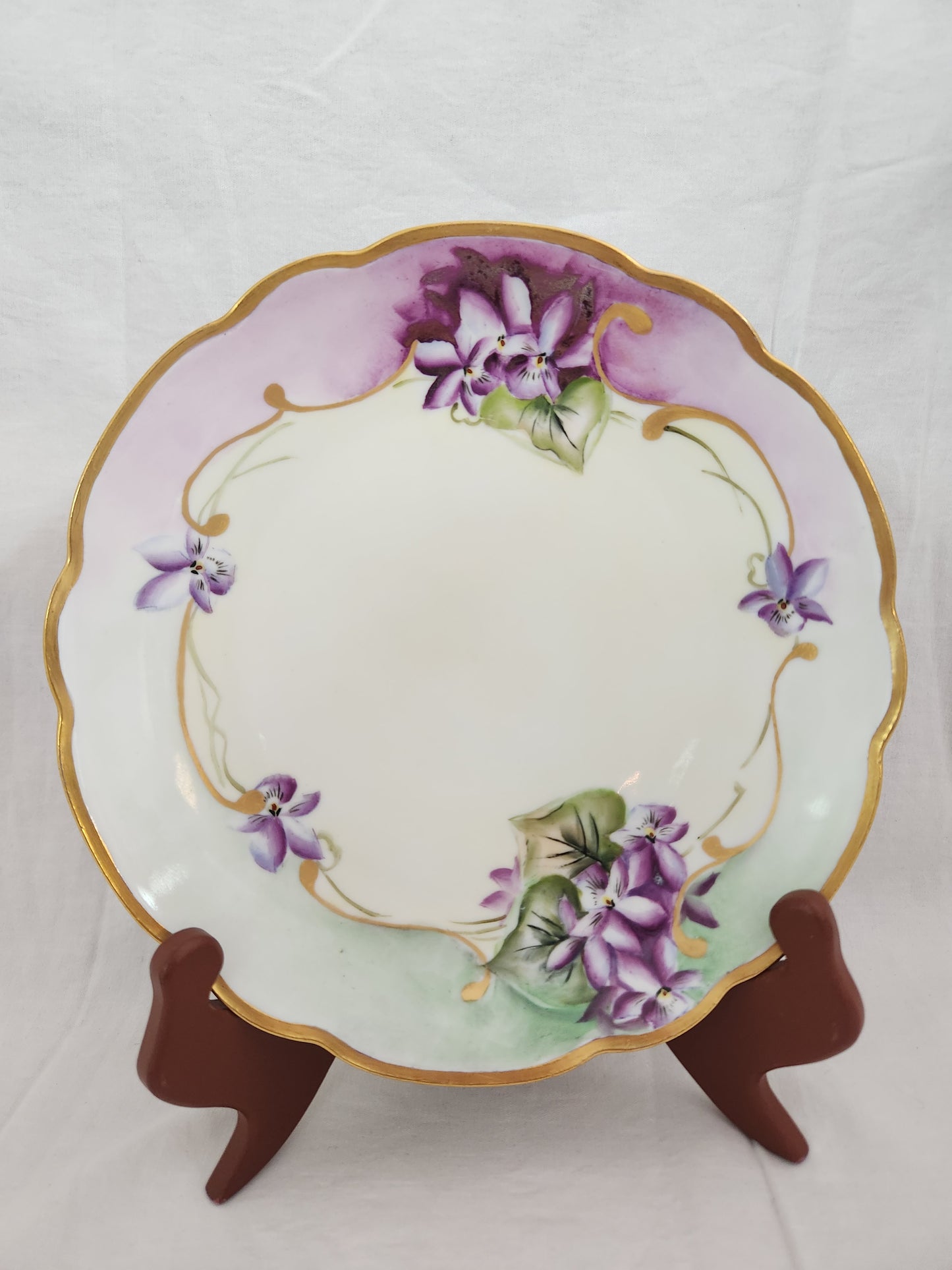 VTG - MZ Austria 8-1/2" Scalloped Hand Painted Decorative Plate