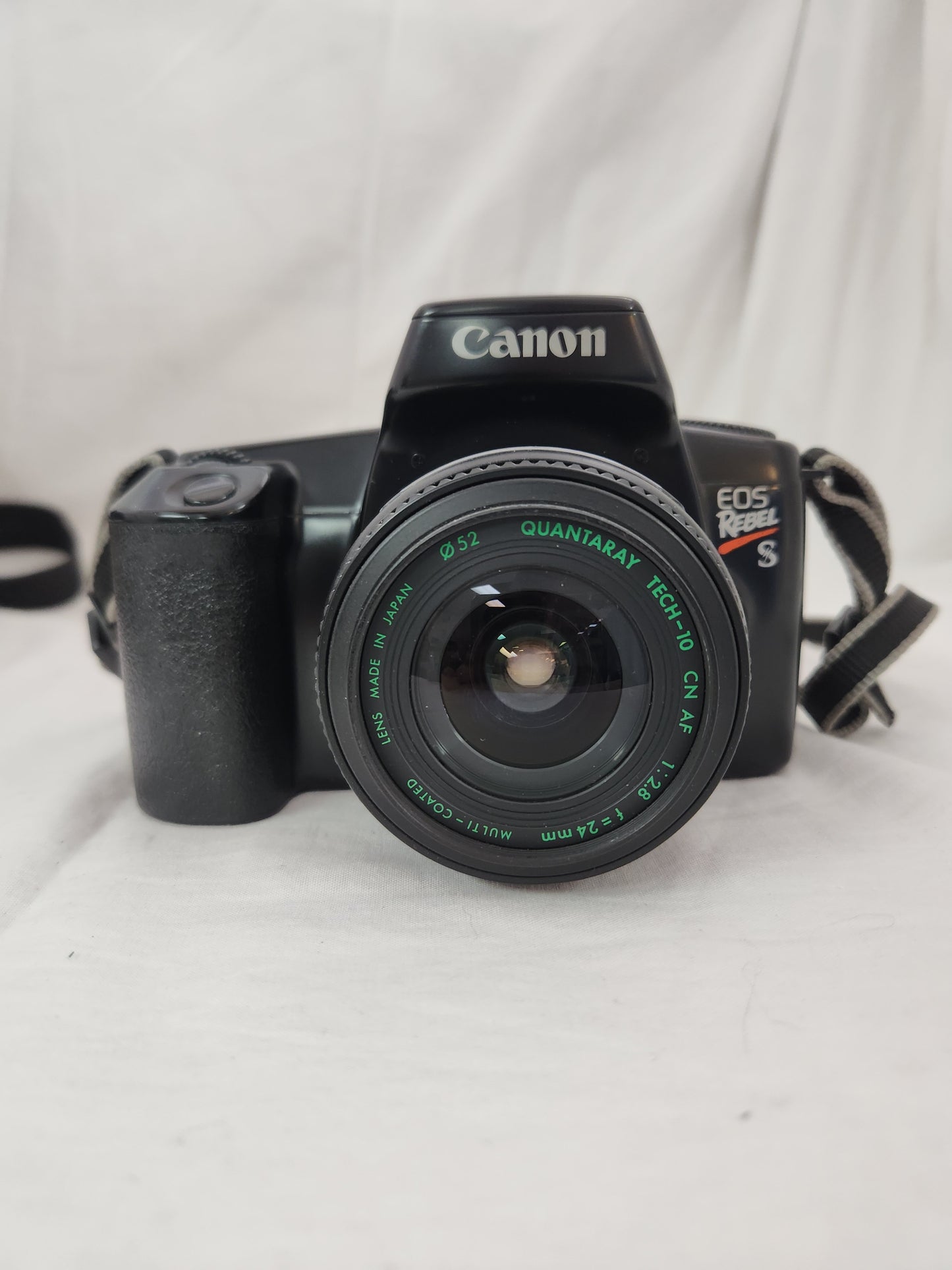 Canon EOS Rebel S 35mm Camera with Accessories