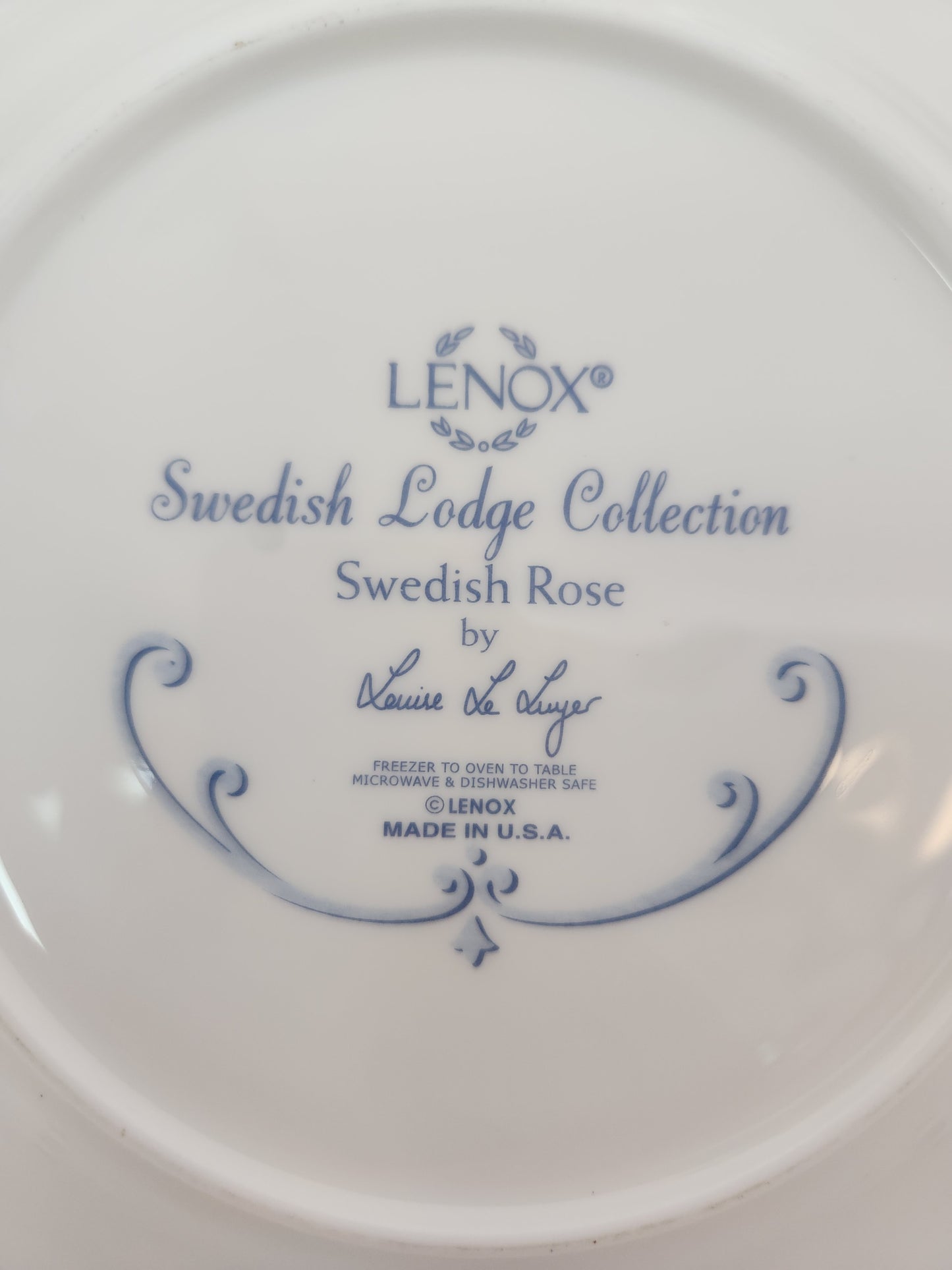 Lenox "Swedish Rose" 9-1/2" Accent Luncheon Plate