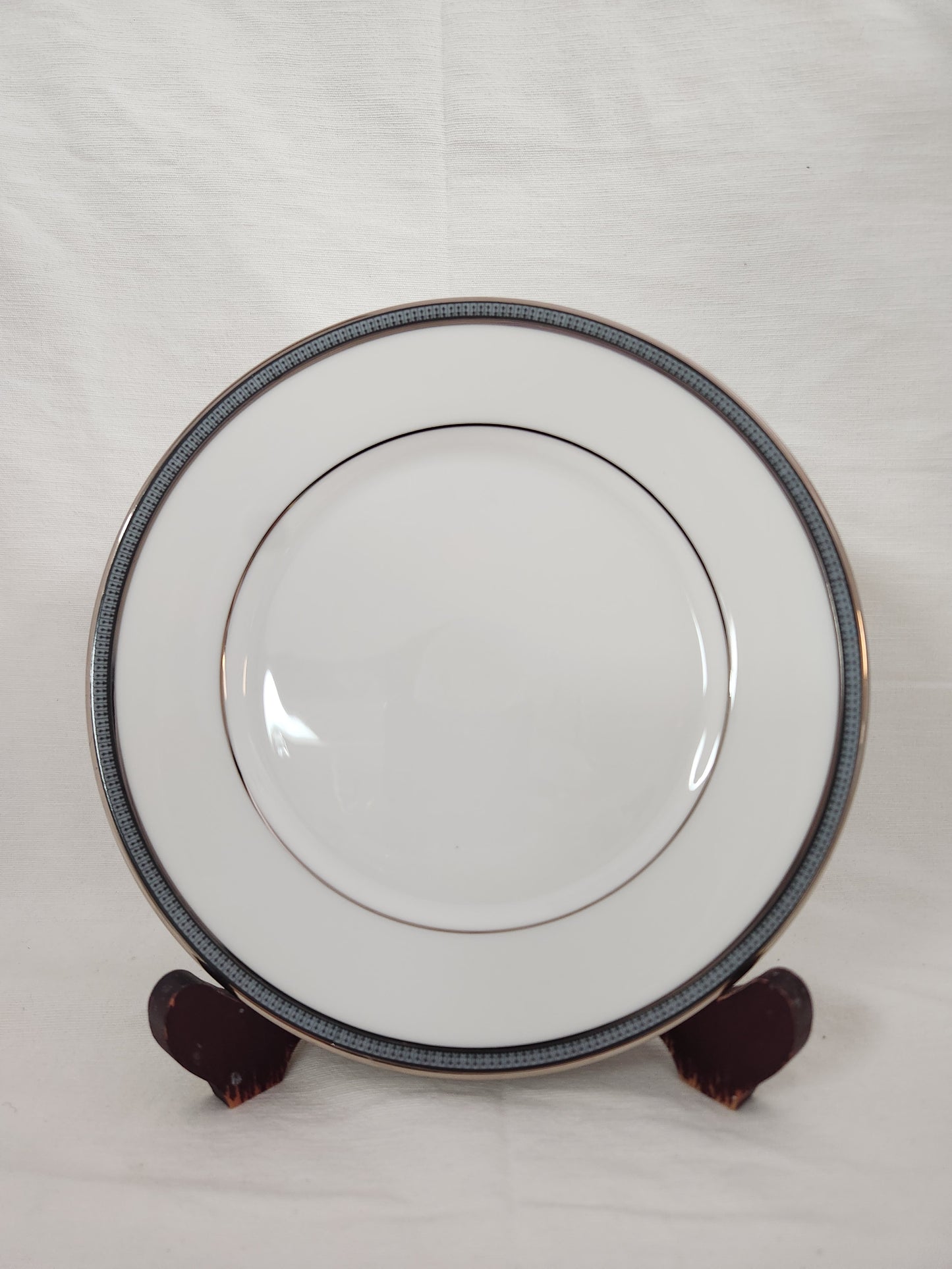 Dawn by Oxford (Div of Lenox) 8-1/8" Salad Plate