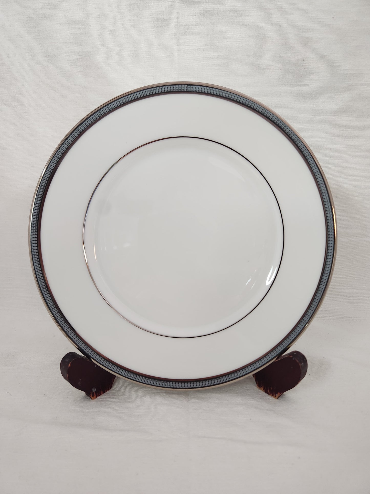 Dawn by Oxford (Div of Lenox) 8-1/8" Salad Plate