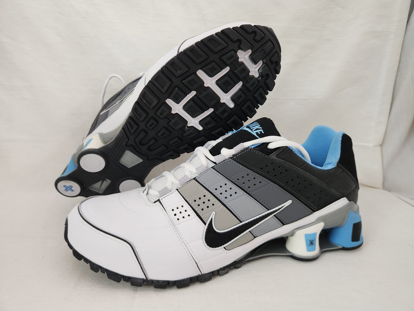 NIB- Nike Shox O'Nine Sneakers - Size: 13