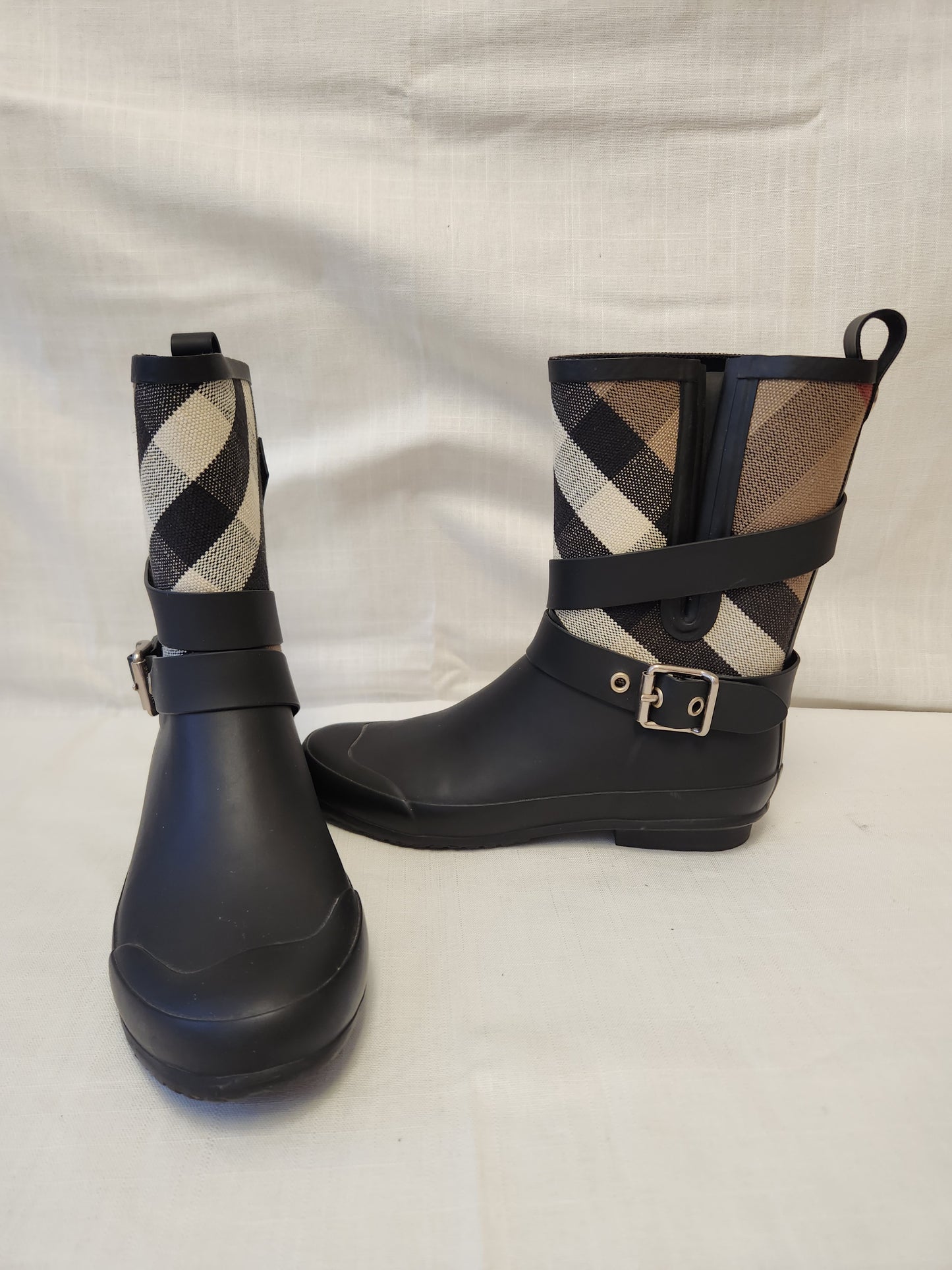 Burberry "Holloway" Mid Buckle Canvas Check Rubber Rain Boots - Size: 37 (US 6-1/2)