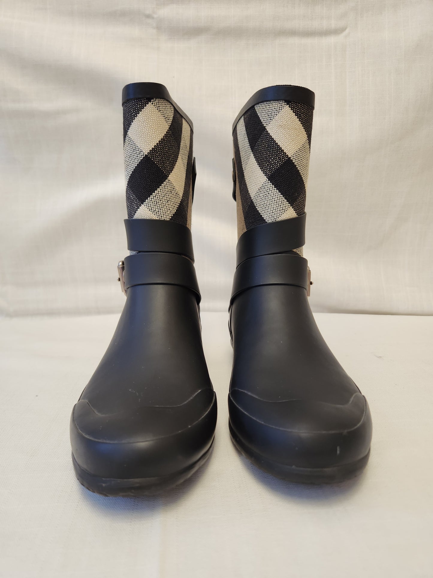 Burberry "Holloway" Mid Buckle Canvas Check Rubber Rain Boots - Size: 37 (US 6-1/2)