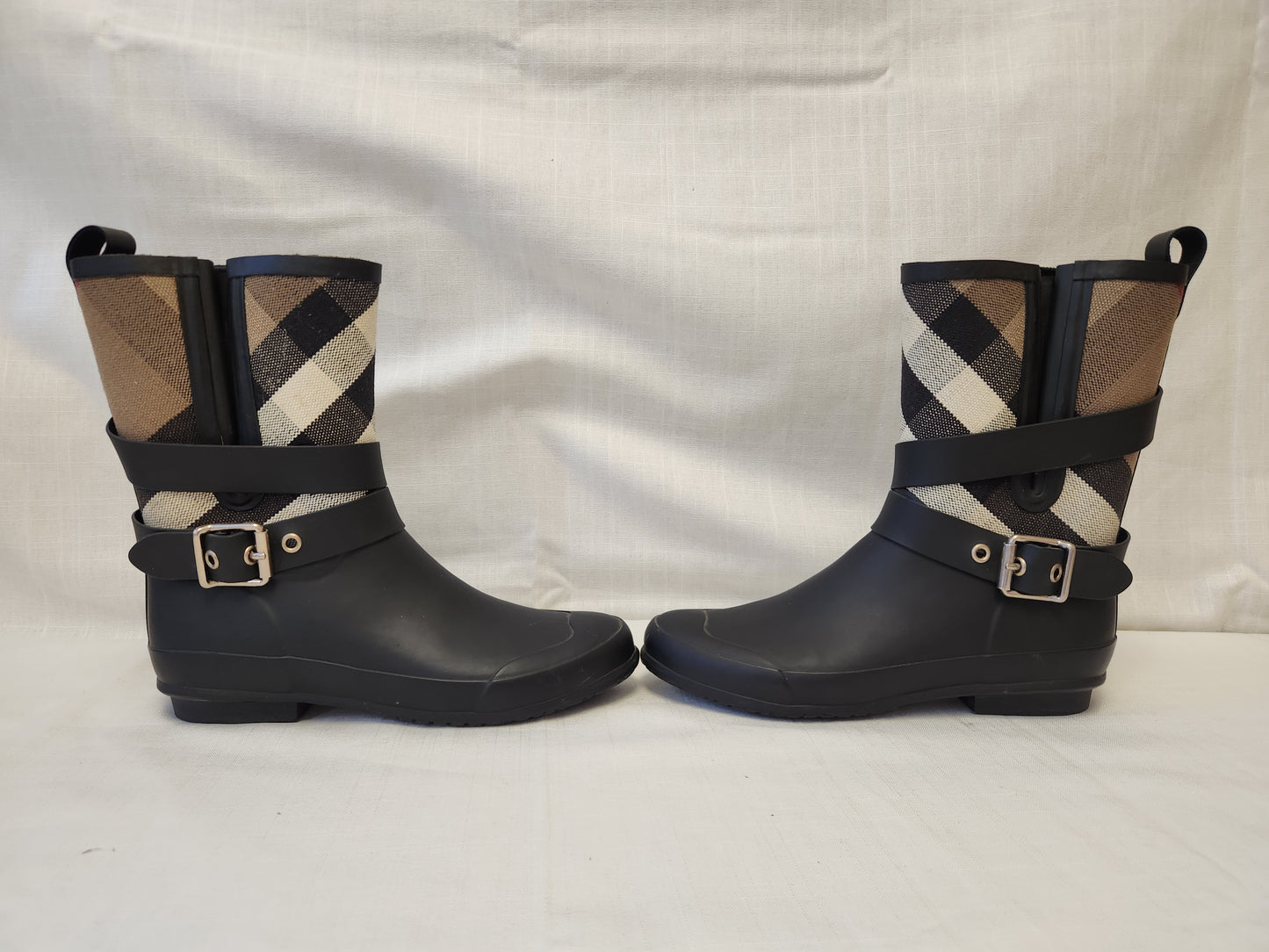 Burberry "Holloway" Mid Buckle Canvas Check Rubber Rain Boots - Size: 37 (US 6-1/2)