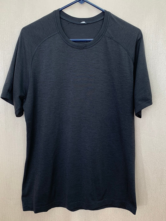 LULULEMON black Performance Vent Tech Short Sleeve Shirt - L