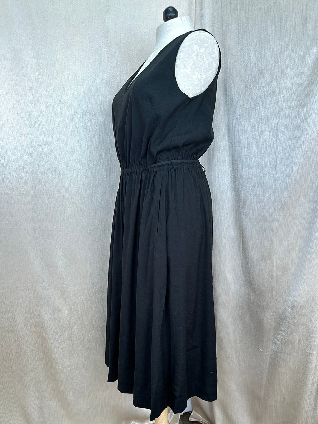 VINCE black Linen Rayon Blend Sleeveless Pocket Drawstring A-Line Midi Dress - L