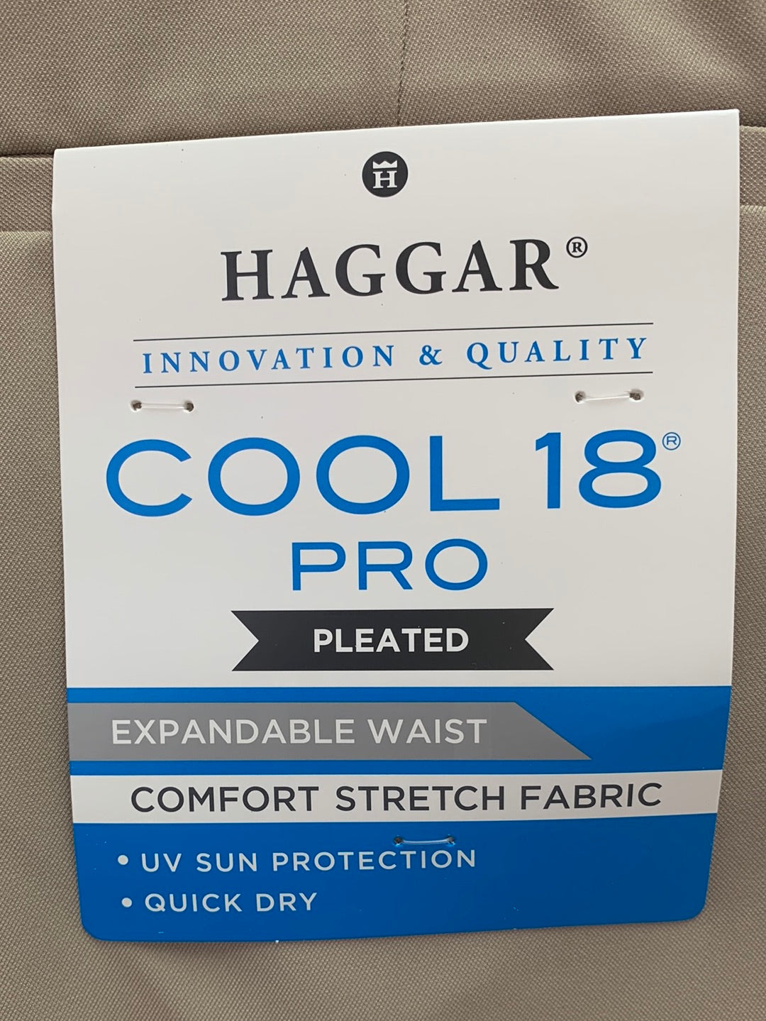 NWT - HAGGAR khaki Cool 18 Pro Pleated 10.5" Golf Shorts - 48W