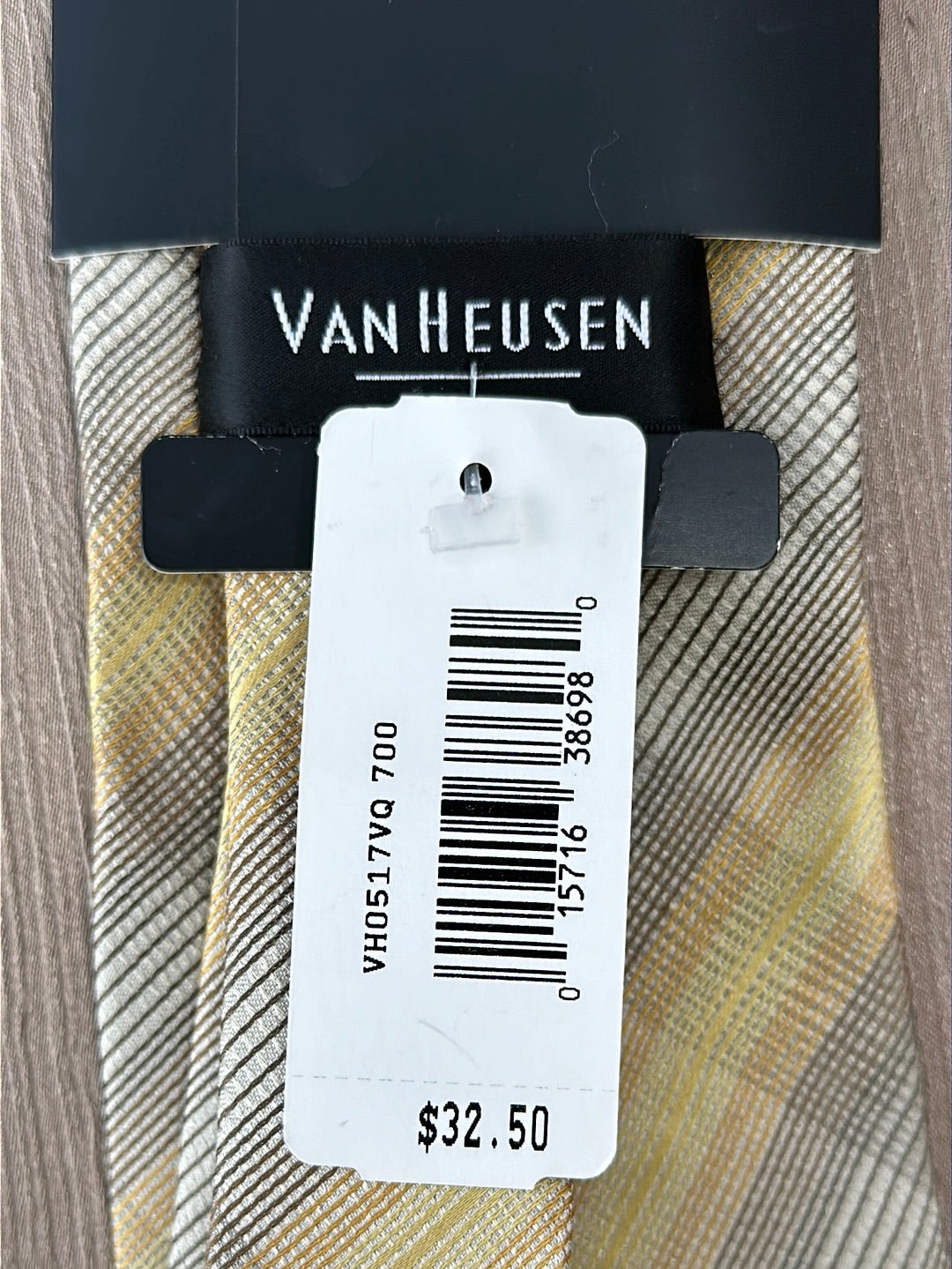 NWT - VAN HEUSEN yellow & light brown Stripe 100% Silk Necktie - 4" x 57"