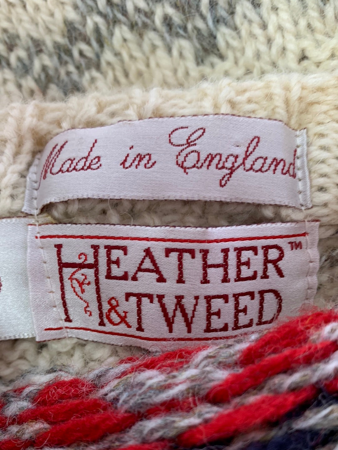 Vintage - HEATHER & TWEED ivory red 100% Pure Wool Fair Isle