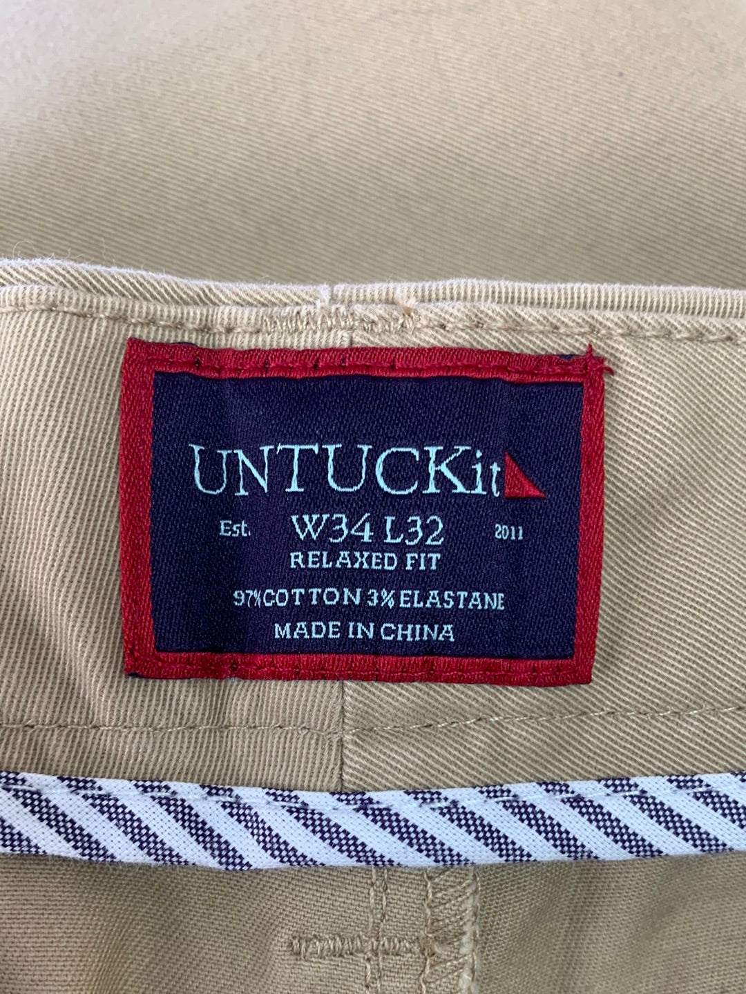 NWT - UNTUCKIT tan khaki Relaxed Fit St. Clair Pants - 34x32