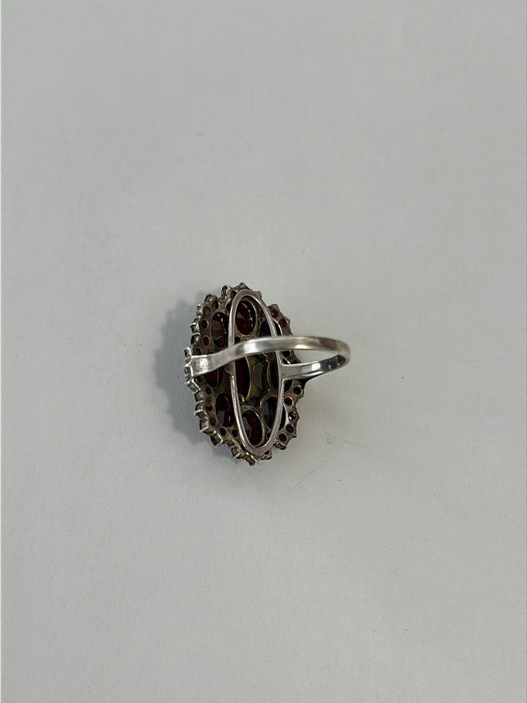 VTG - 925 Sterling Silver 40 Garnet (missing 1 stone) Statement Ring - Size 7