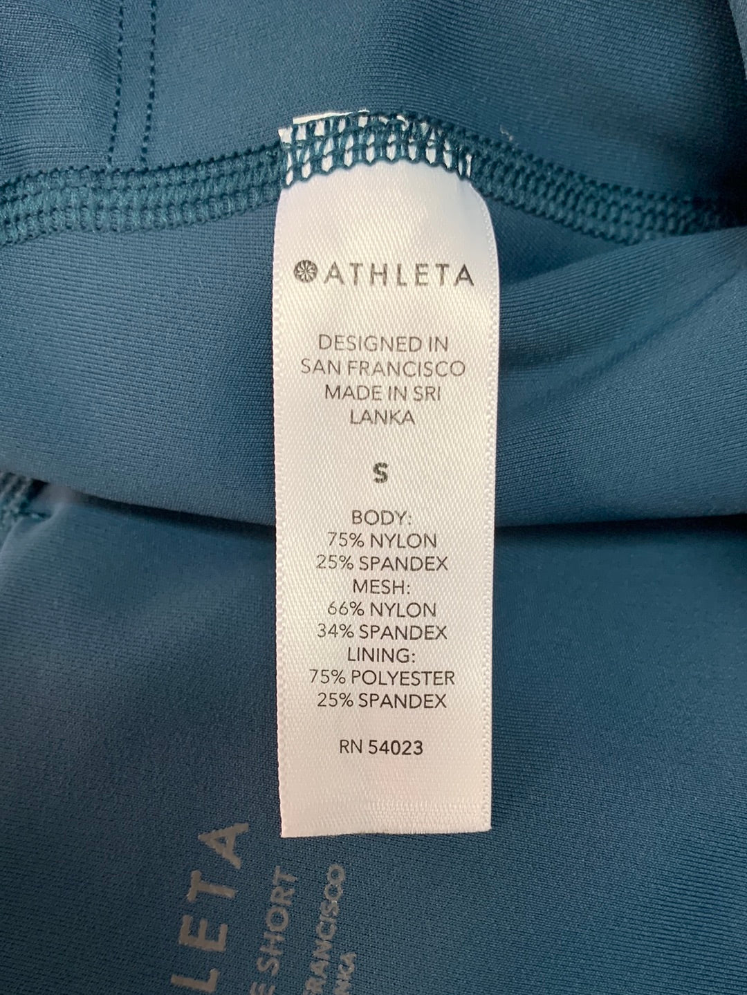 Athleta 54023 hot sale shorts