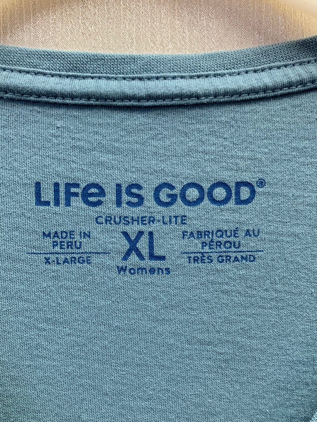 LIFE IS GOOD blue Heart of Cats Crusher-Lite Vee Short Sleeve T-Shirt - XL