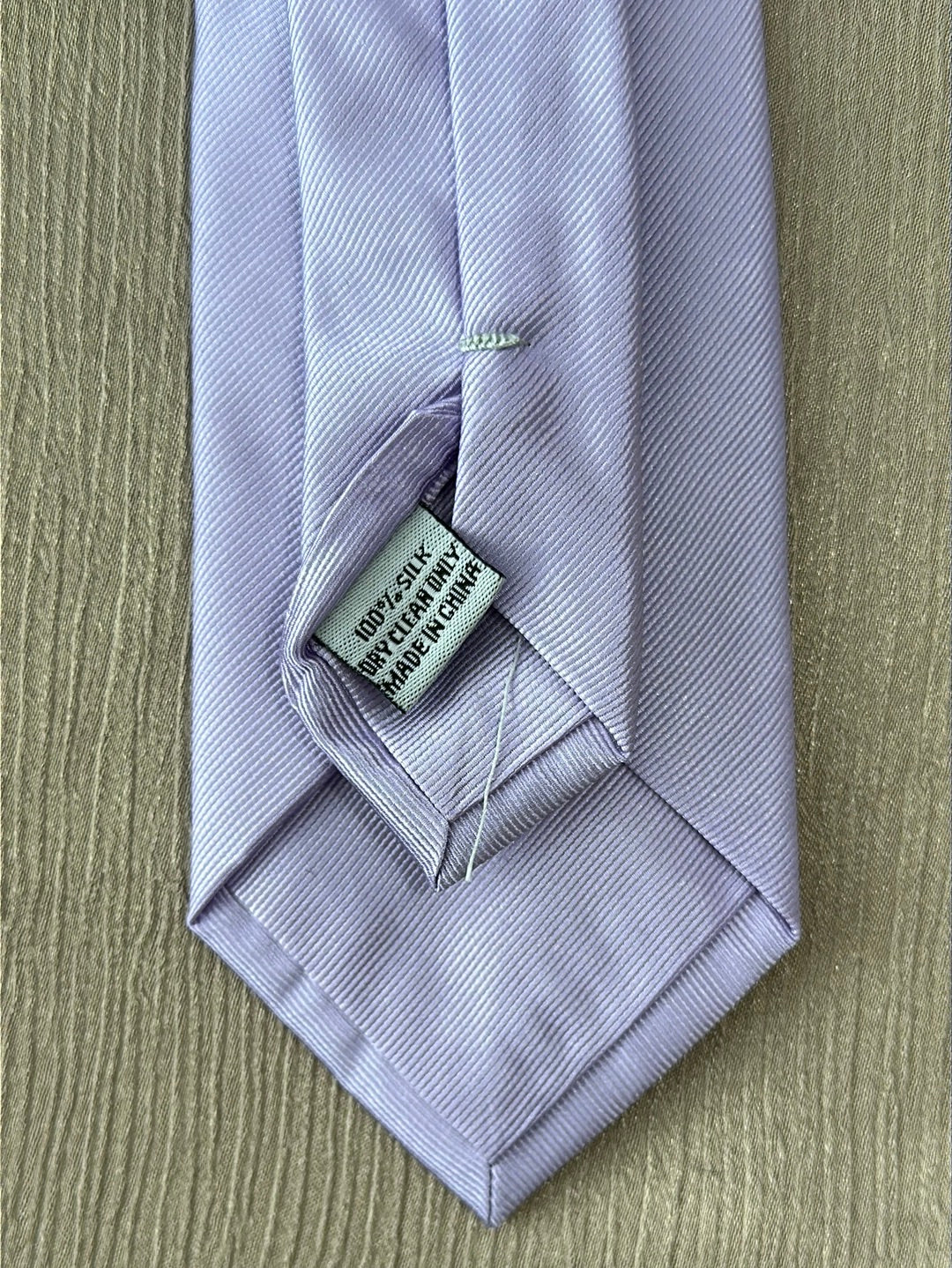 NIP - SPREZZA lavender 100% Silk Slim / Narrow Necktie - 58" x 2.75"