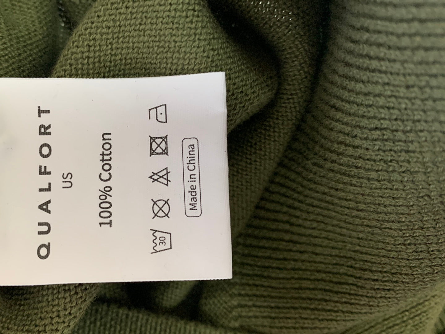 QUALFORT olive green 100% Cotton Lightweight V-Neck Sweater - L