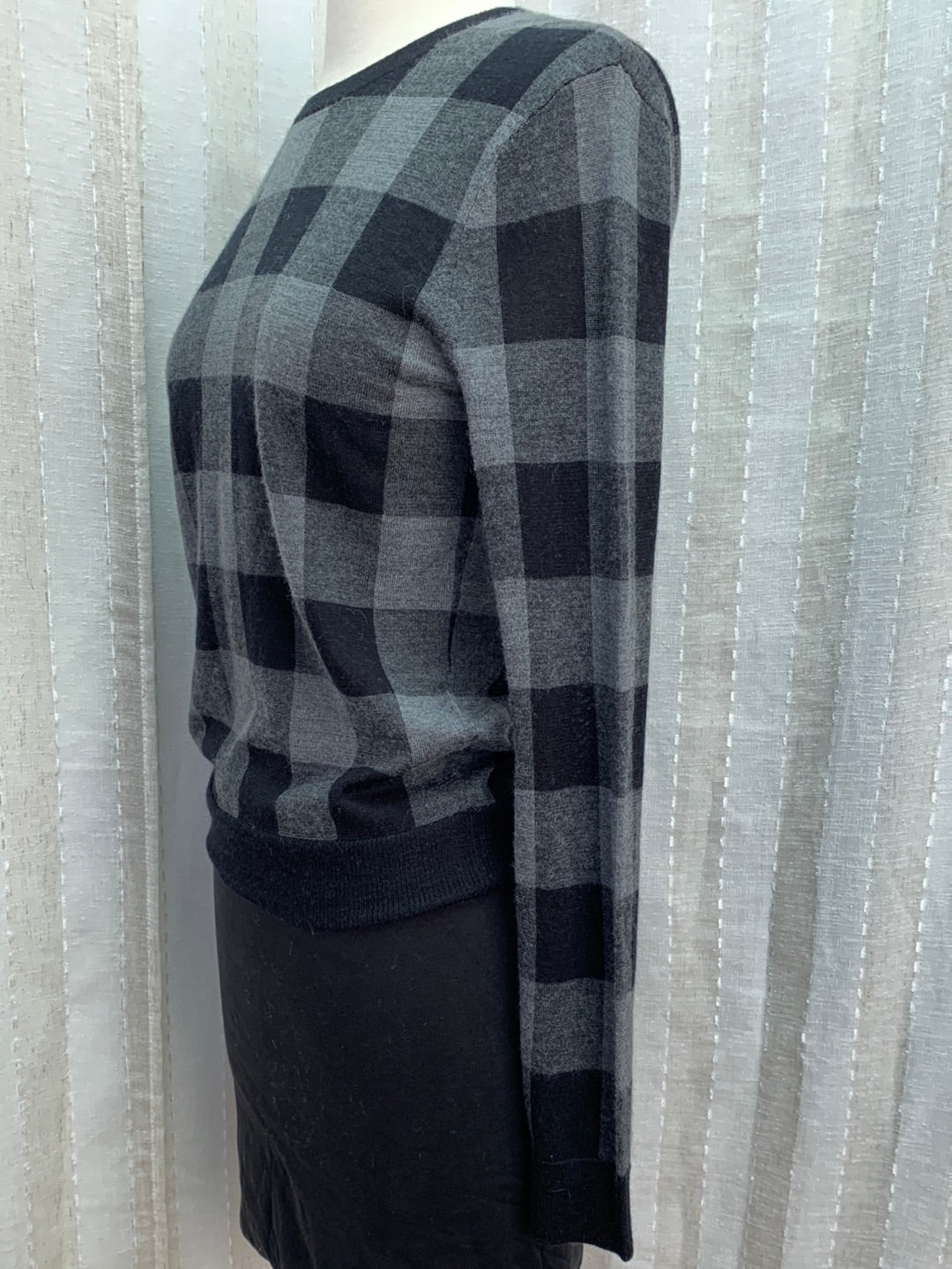 NWT - THEORY gray plaid Crew Neck Silk Cashmere Sweater - Small