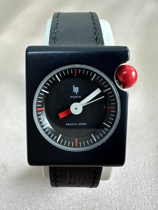 Vintage LIP by Roger Tallon black Mach 2000 Made in France 30812 Wrist Watch