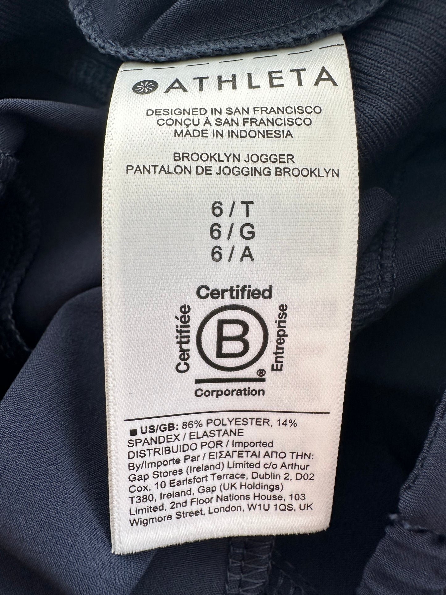 NWT - ATHLETA navy blue Brooklyn Jogger Pants - 6 Tall