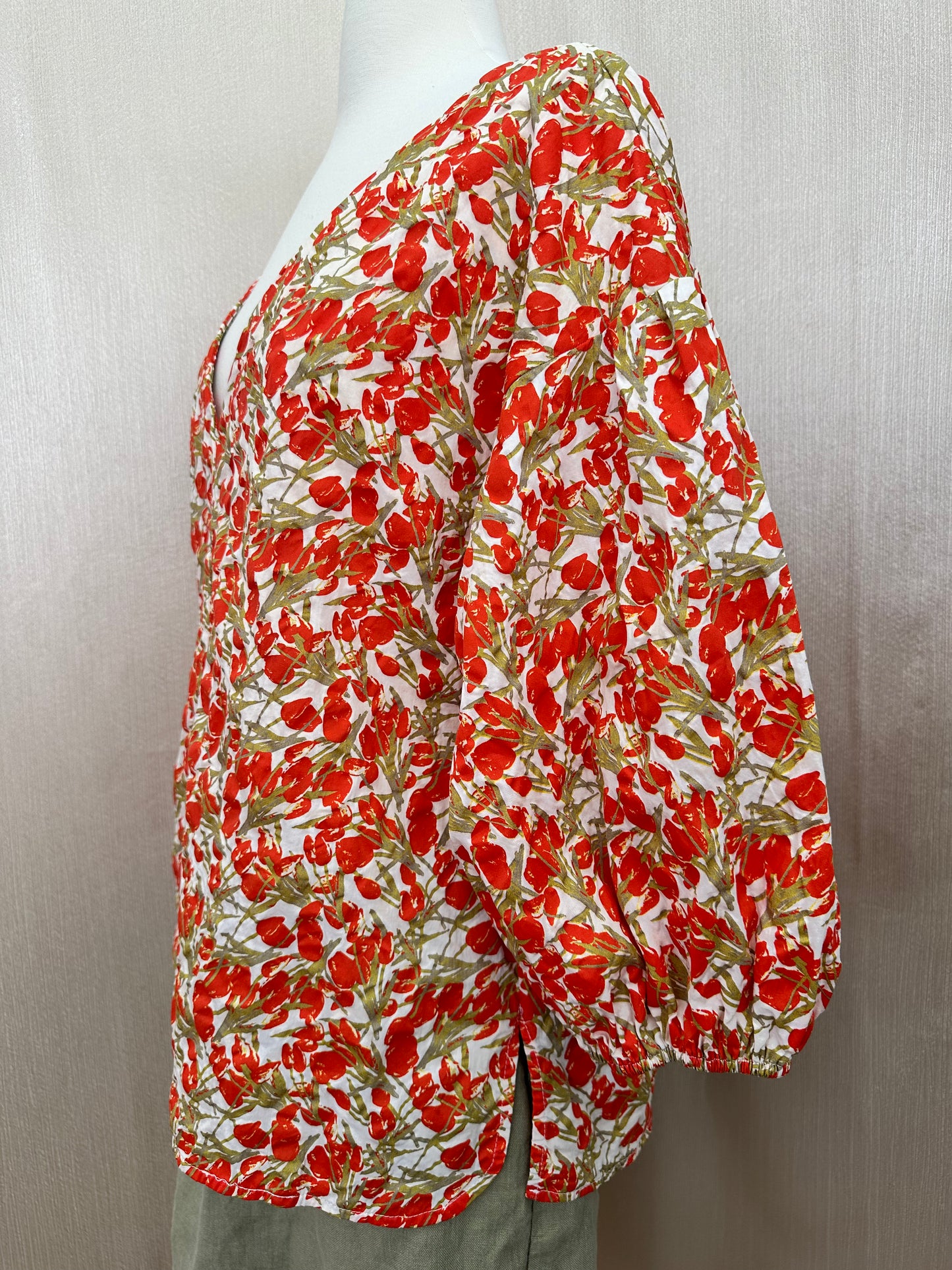 MICHELLE SMITH orange green Floral Amalfi V-Neck 3/4 Sleeve Top - M