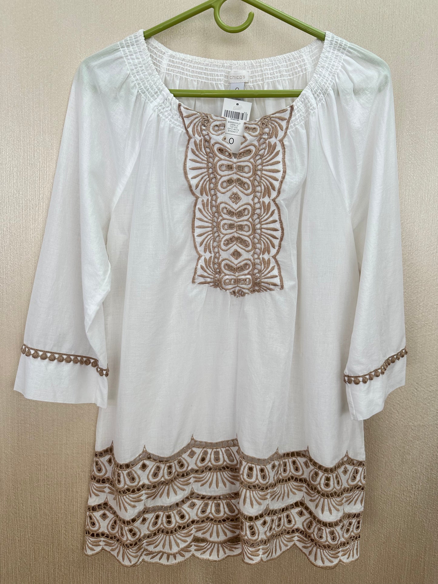 NWT - CHICO'S white tan Cotton Embroidered Eyelet 3/4 Sleeve Top - 0 | US 4 / S