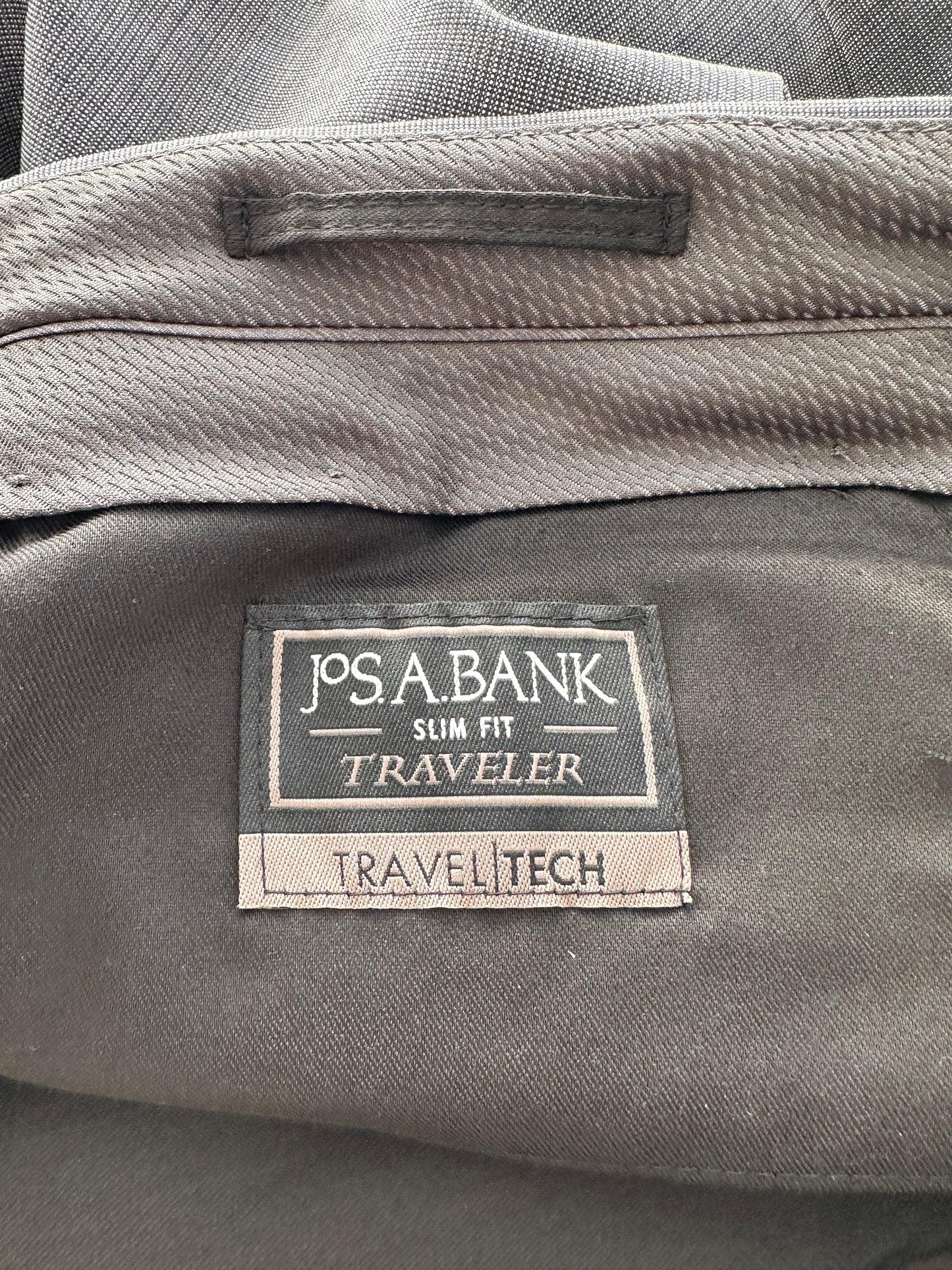 NWT - JOS A BANK gray Flat Front Open UNHEMMED Traveler 37.5 Pants - 35R