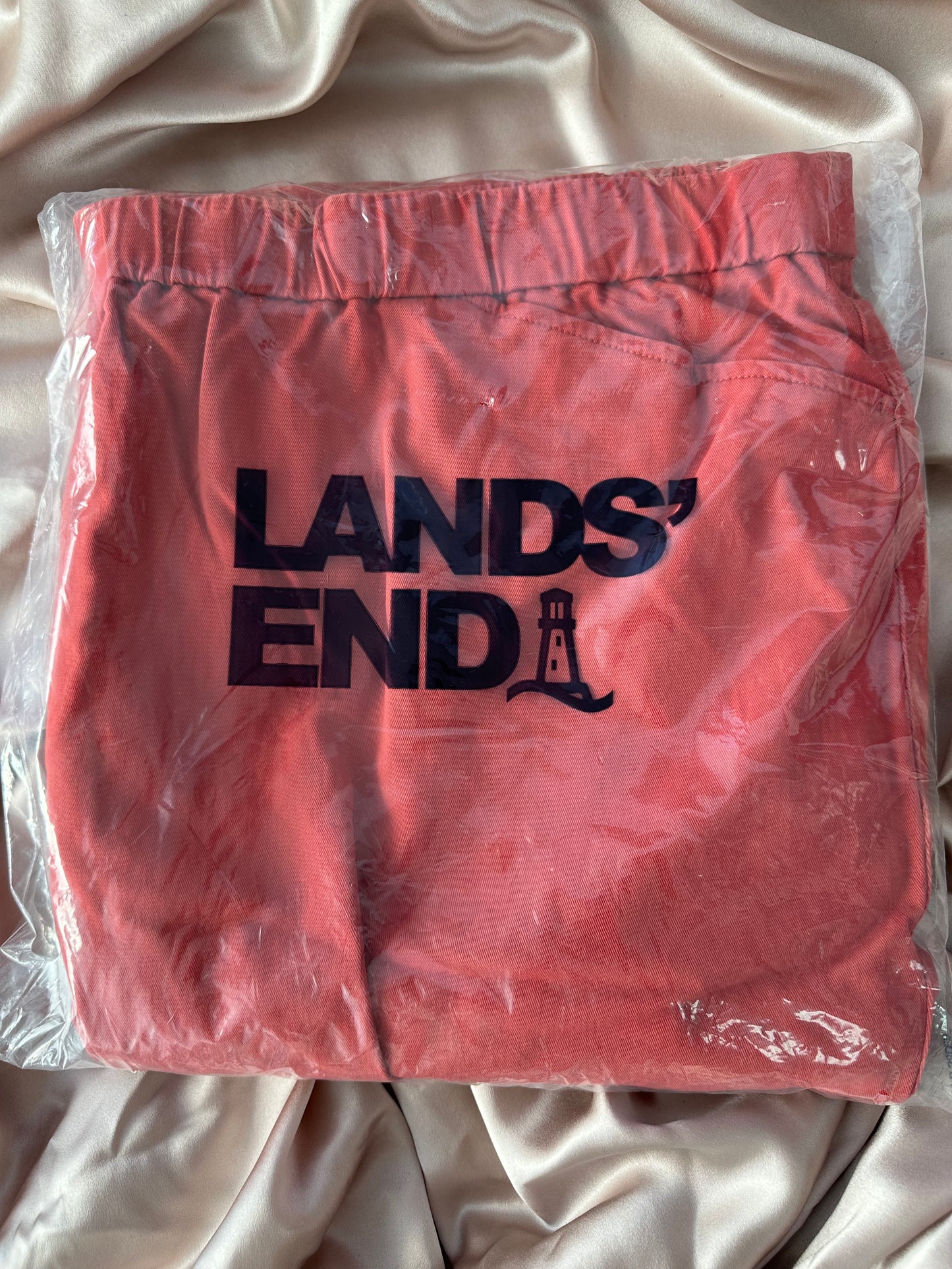 NWT - LANDS END sunwashed red Mid Rise Pull On Chino Ankle Pants - 26W