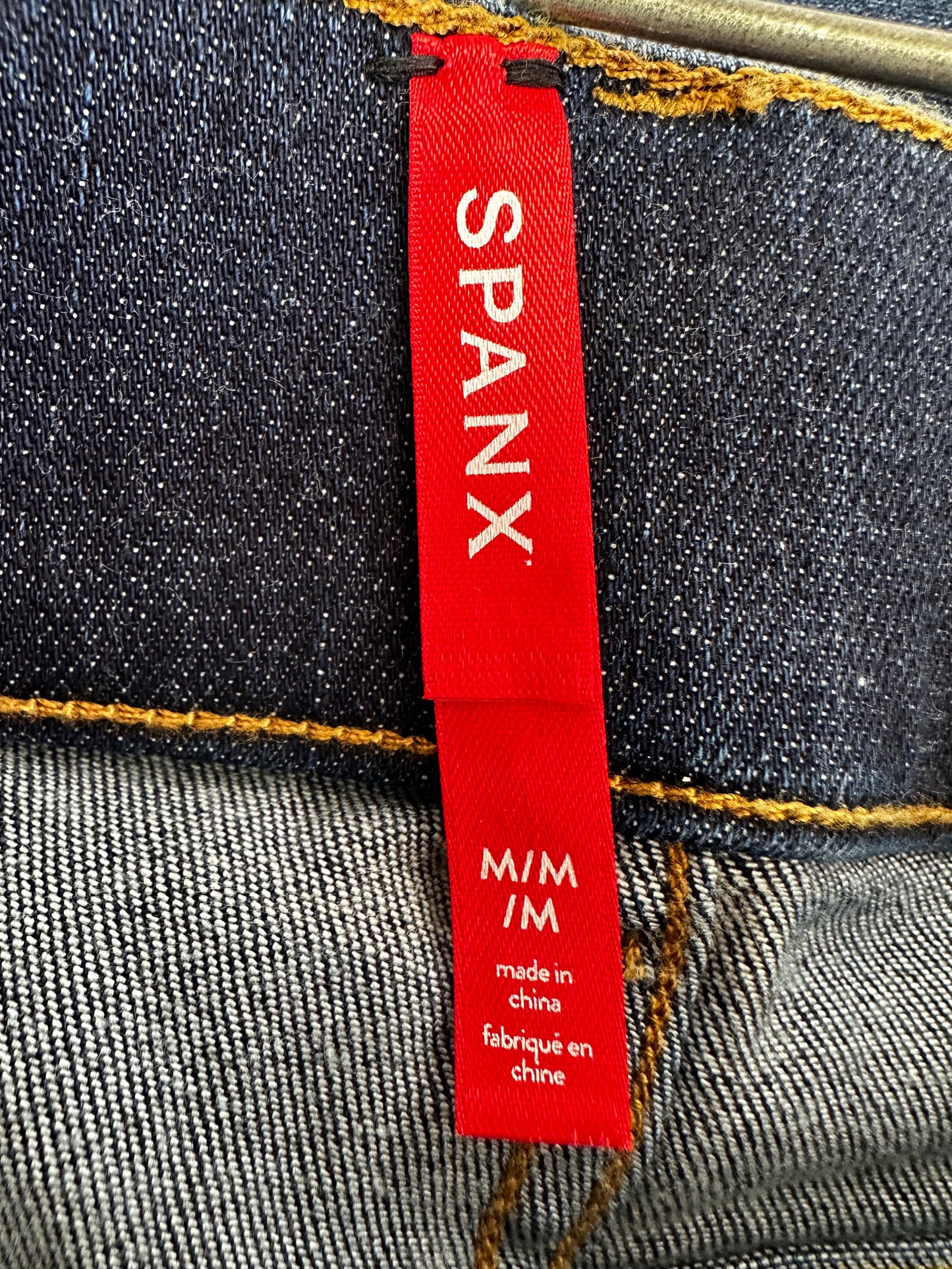 NWT - SPANX dark wash Midnight Shade Flare Jeans - M