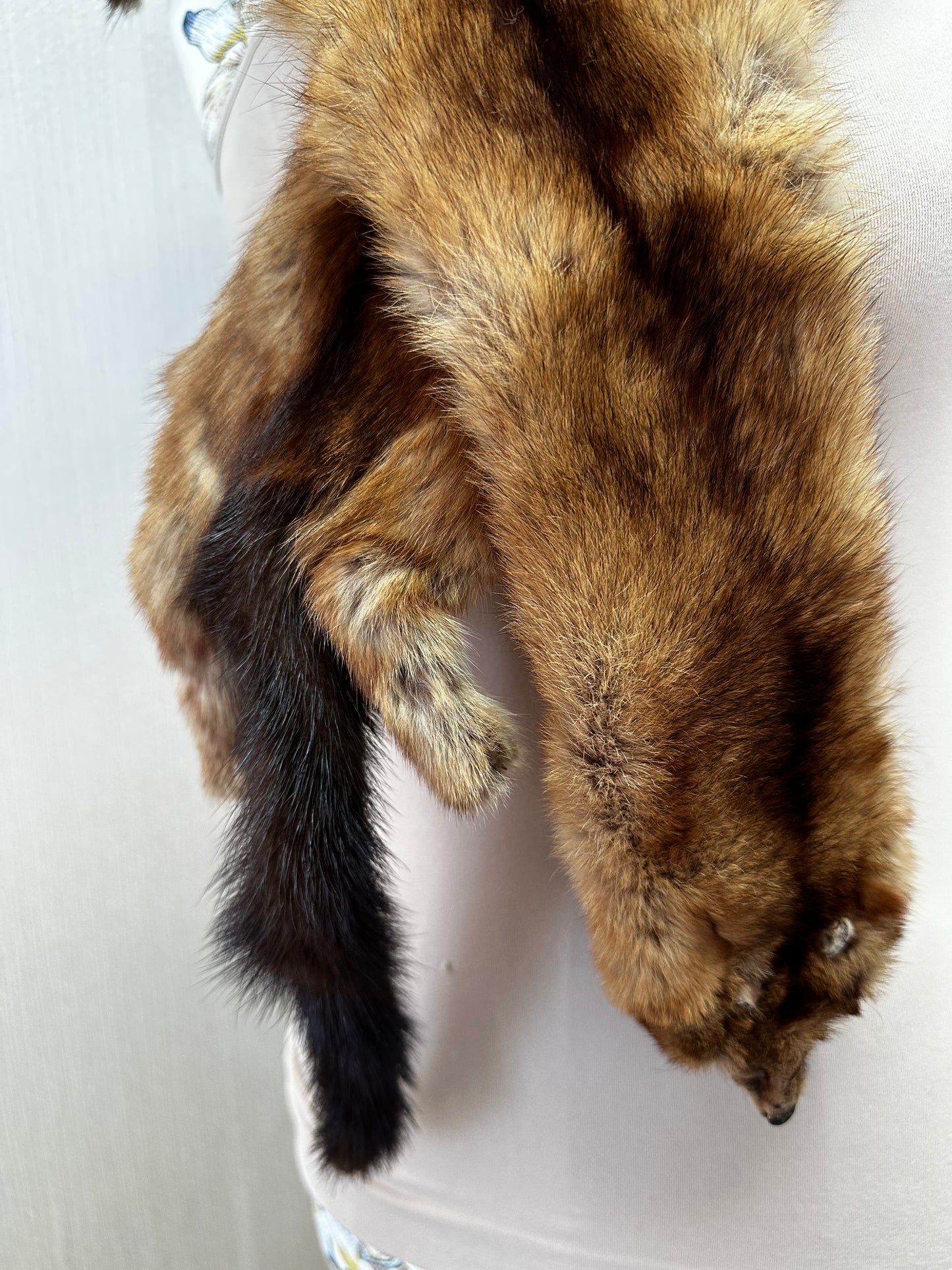 Whole Body - 4 Head to Tail - Brown Mink Pelt Fur Stole Wrap - 56"