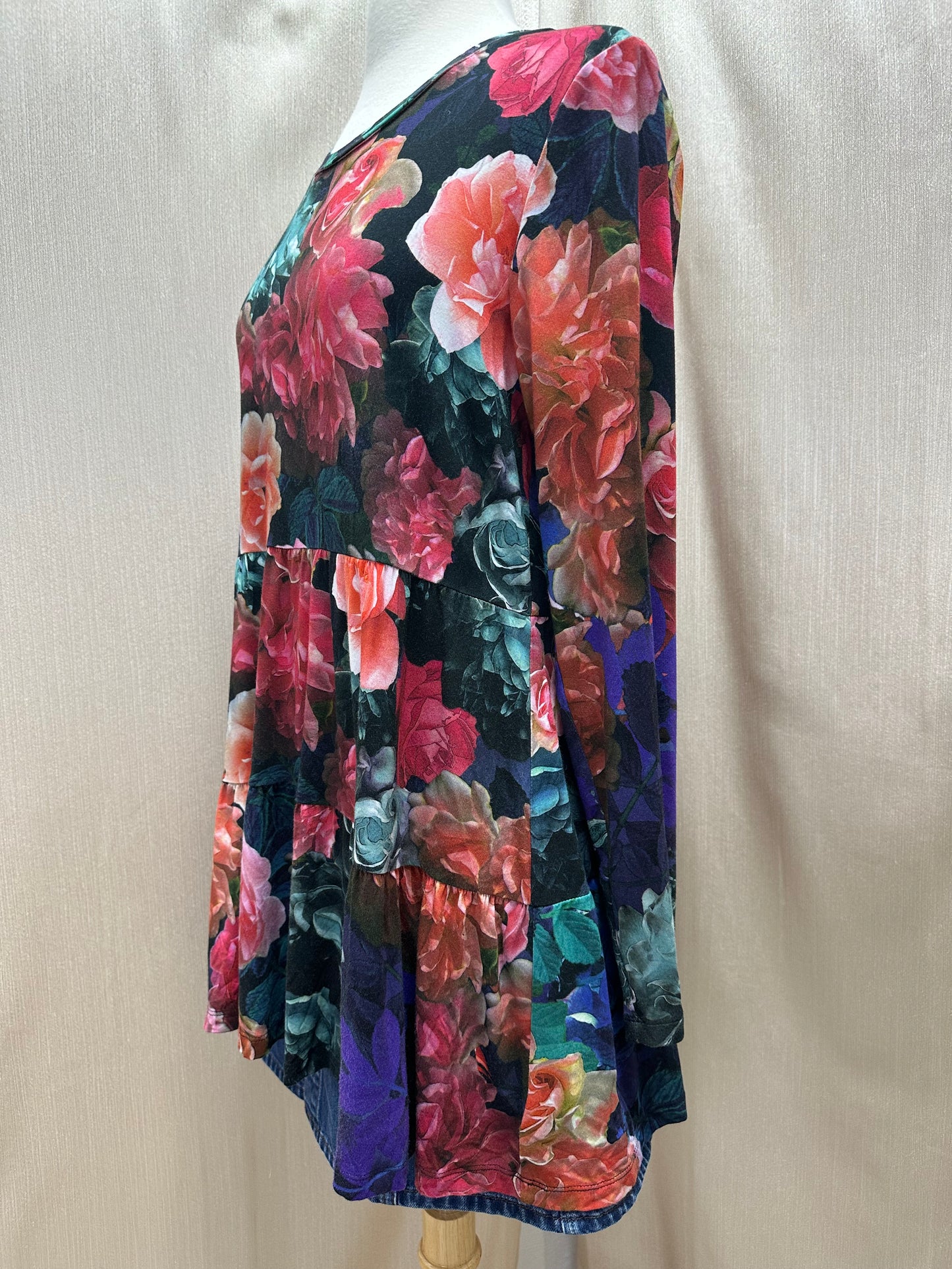 JOHNNY WAS black multicolor Rayon Floral Long Sleeve Studio Tiered Tunic Top - M