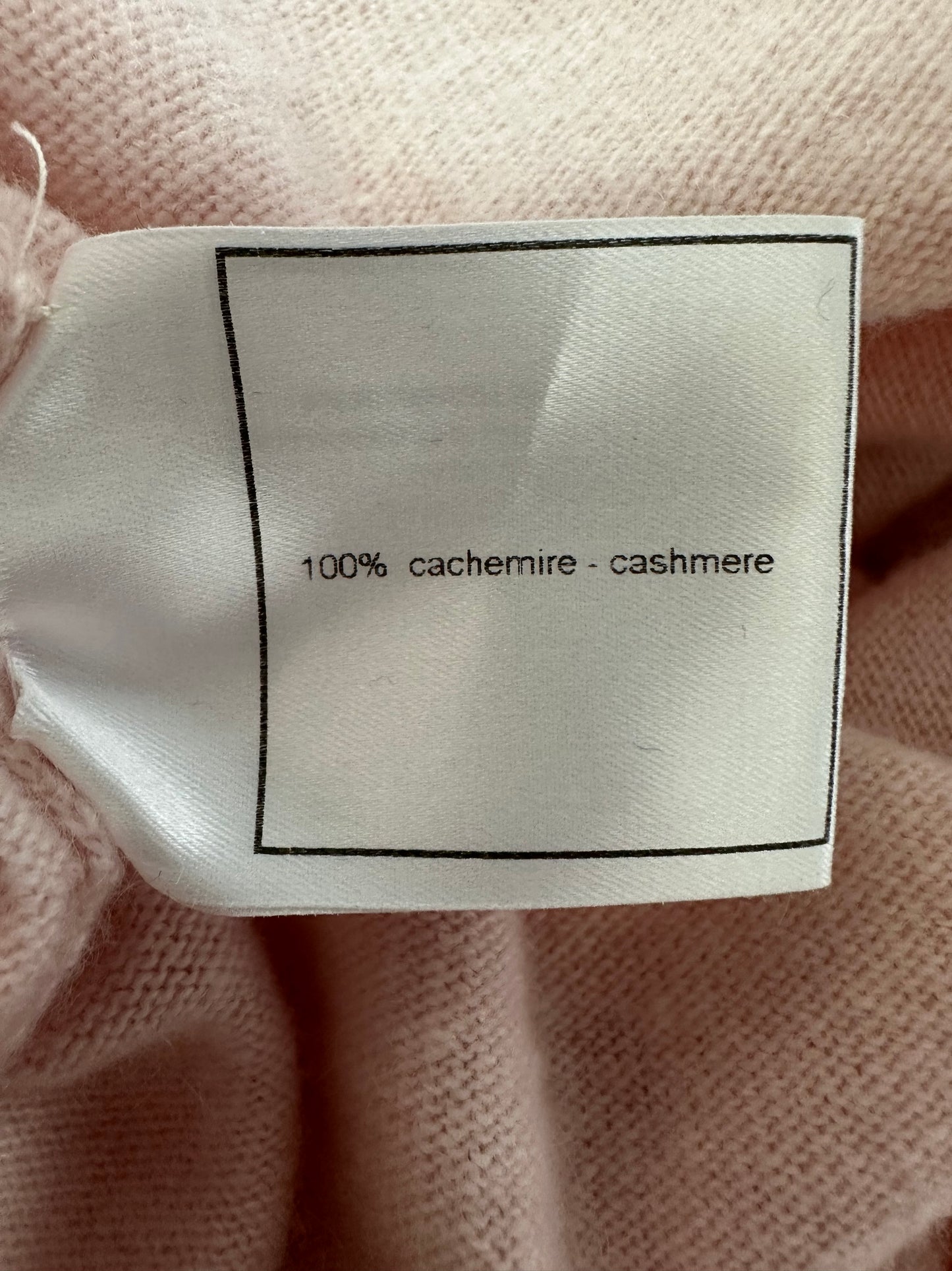 Vintage CHANEL pink Cashmere Cardigan Pullover Sweater Set - 46 | US 10 (flaws)