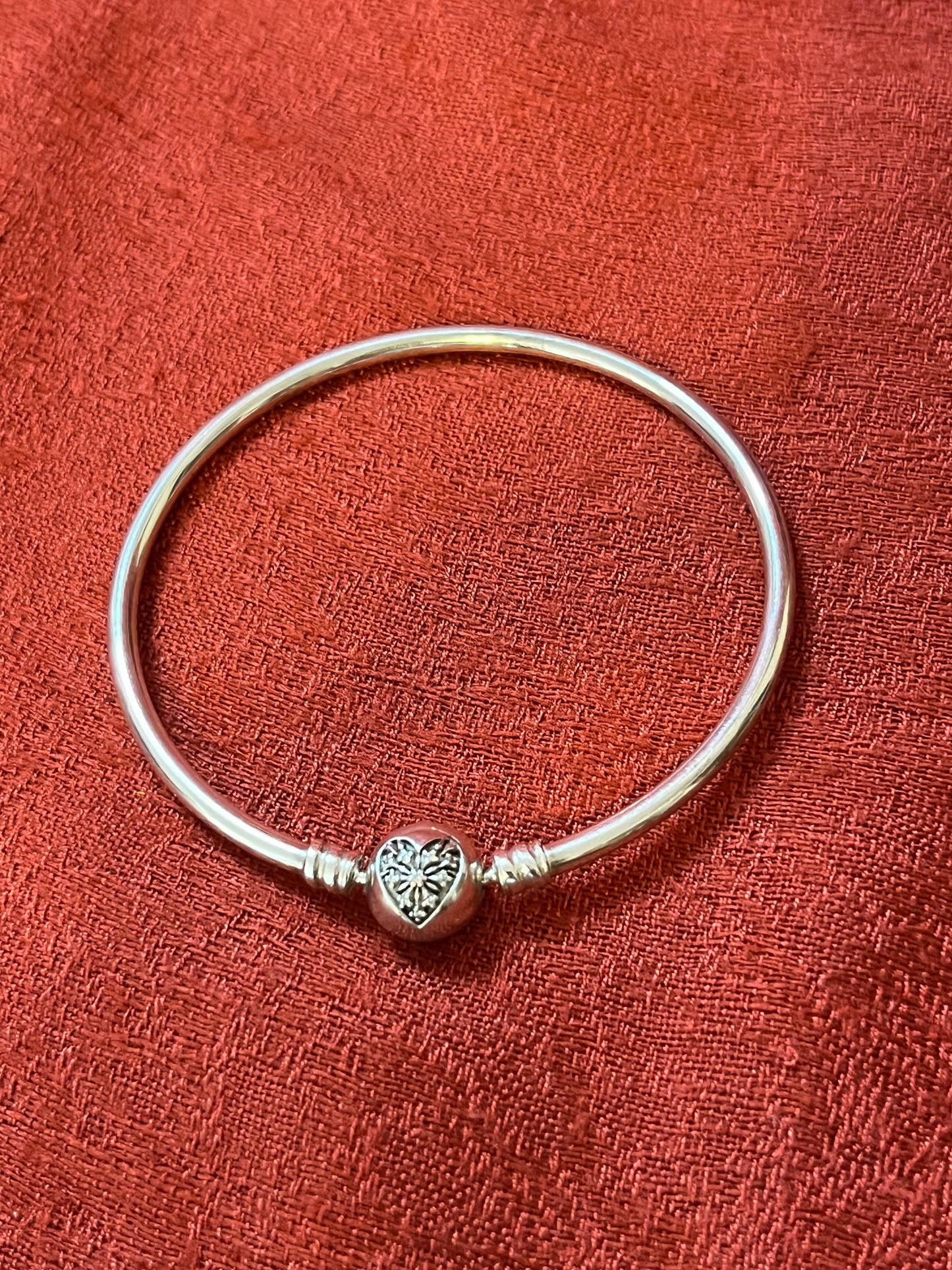 Limited Edition Pandora Sterling "You Melt My Heart" Bangle