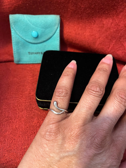 Tiffany & Co. Elsa Peretti Silver Teardrop Snake Ring Size 5.5