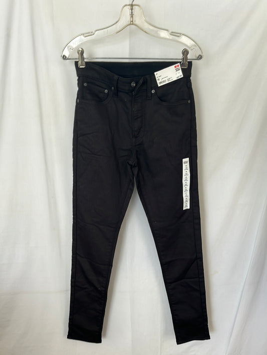 NWT -- Uniqlo EZY Black Stretch Jeans -- XS