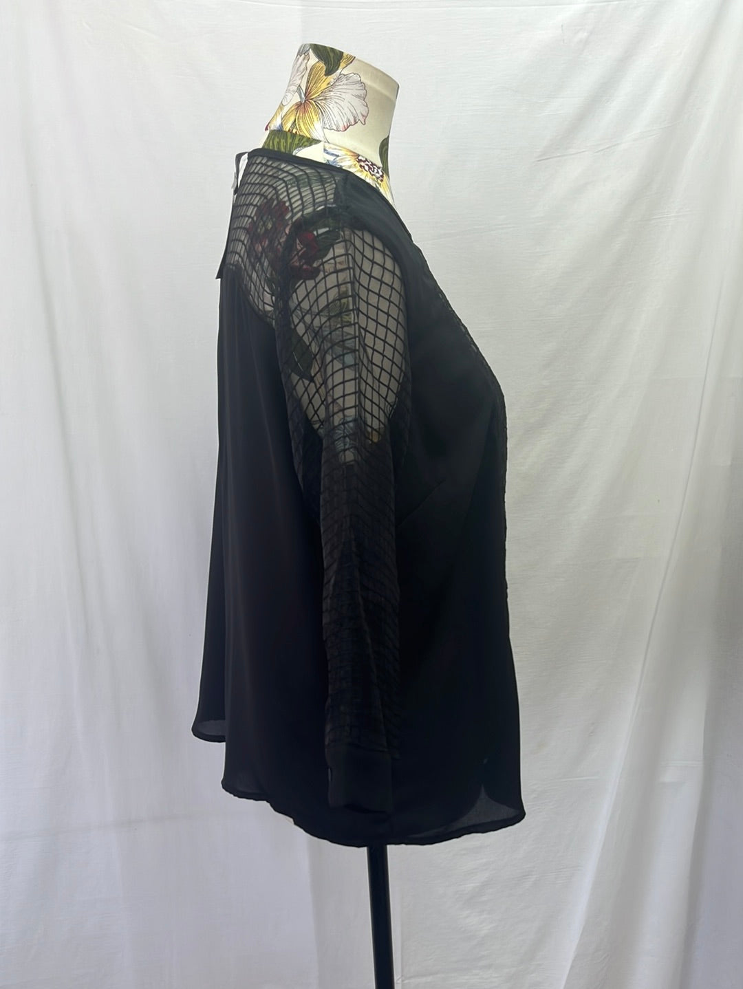 NWT -- INVAIT Black Blouse with Sheer Sleeves and Collar -- 42