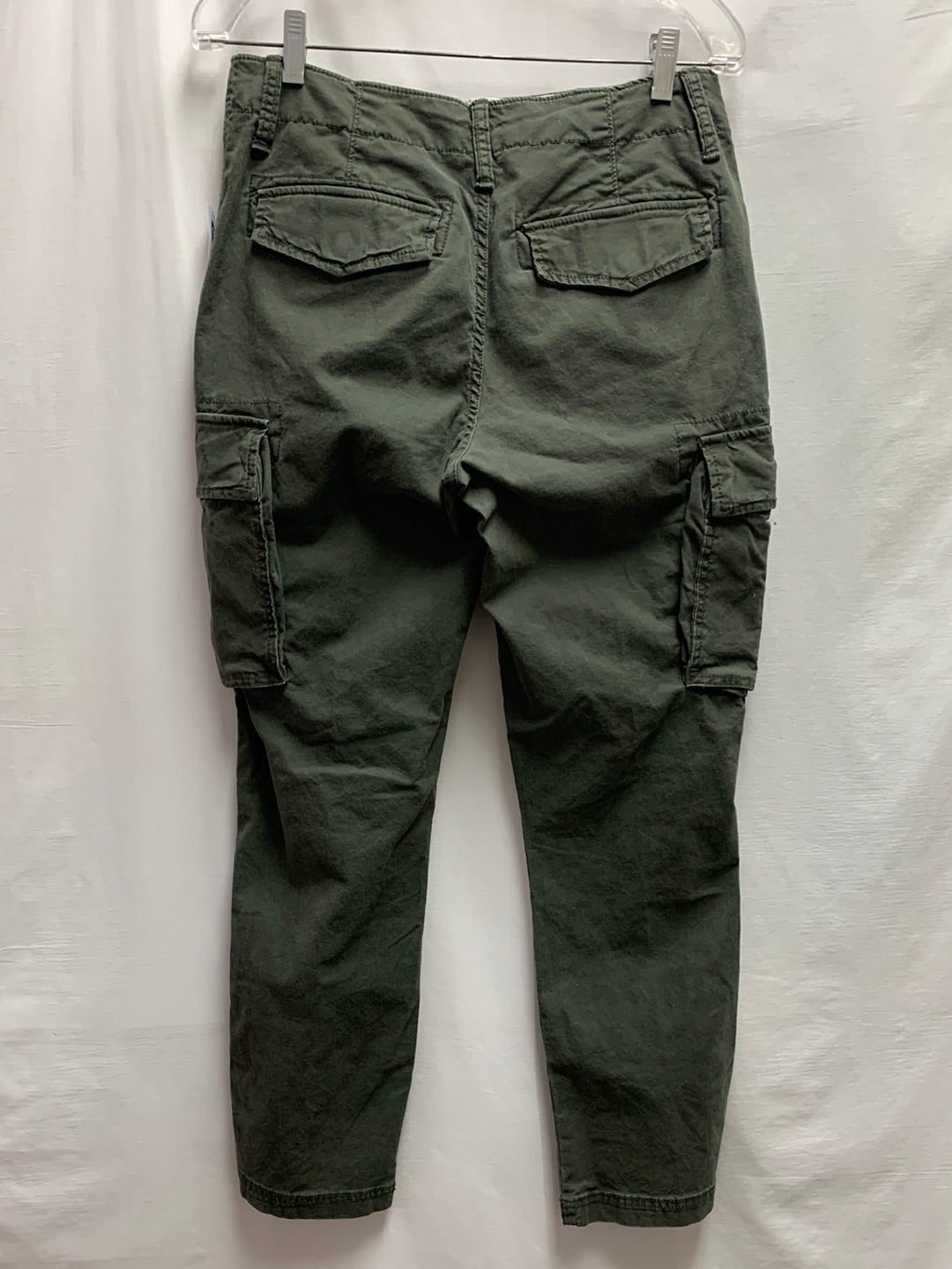NWT - OLD NAVY olive Lived-In Straight Built-In Flex Cargo Pants - 29 x 30