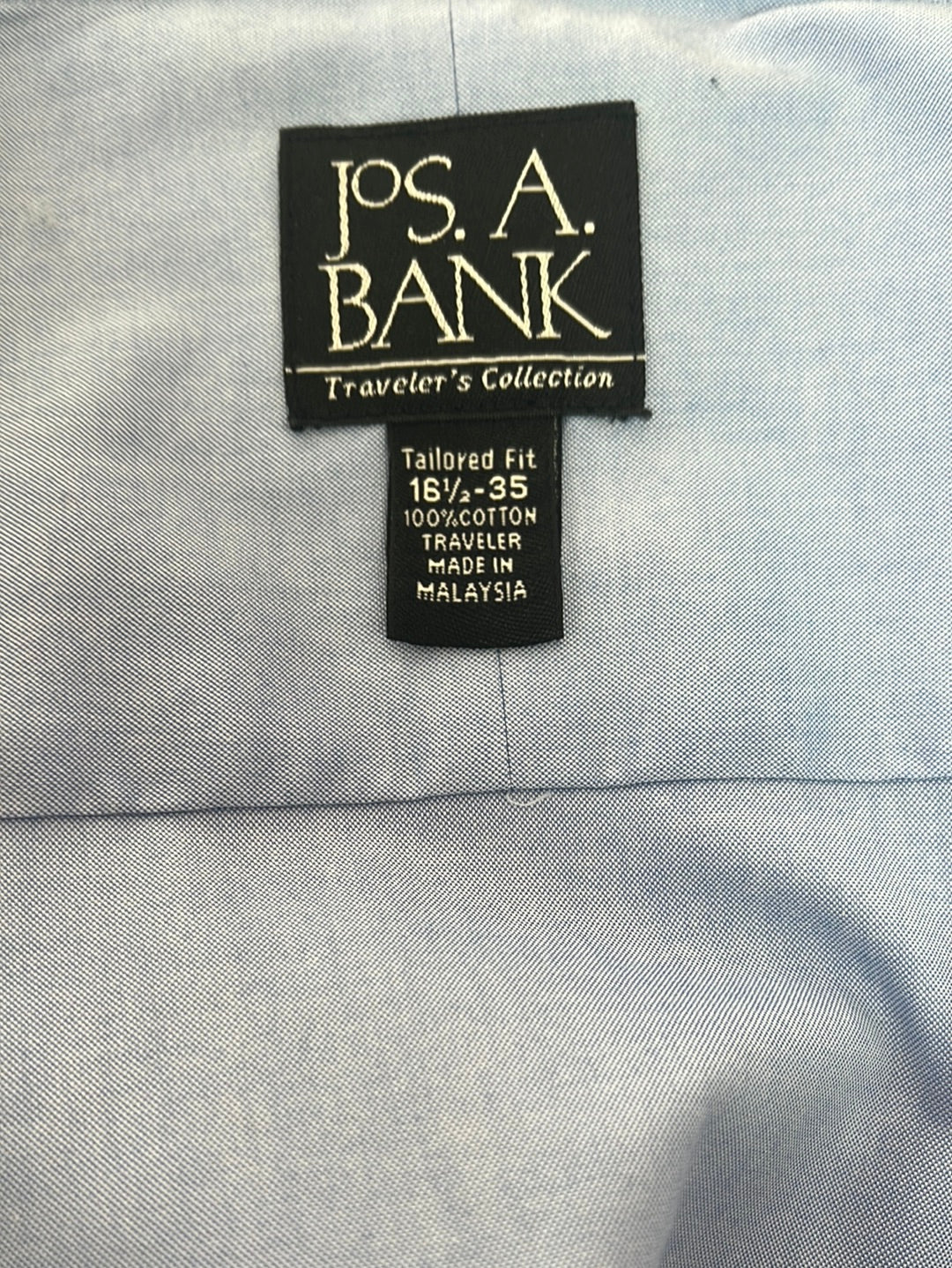 NWT -- JOS. A. BANK Blue Traveler's Collection Button-Down Shirt -- 16.5-35