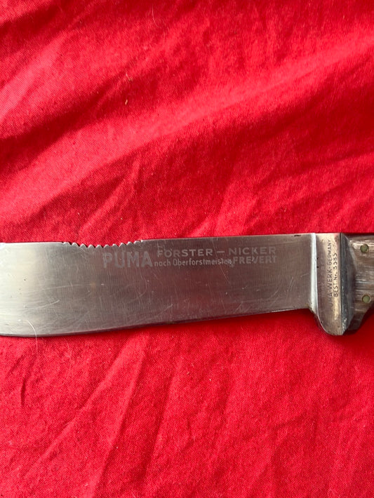 VTG -- Pre-64 PUMA Stag Handle Forsternicker with Leather Sheath