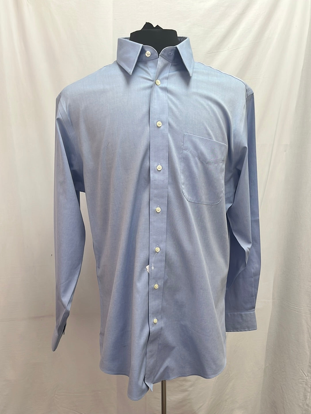 NWT -- JOS. A. BANK Blue Traveler's Collection Button-Down Shirt -- 16.5-35