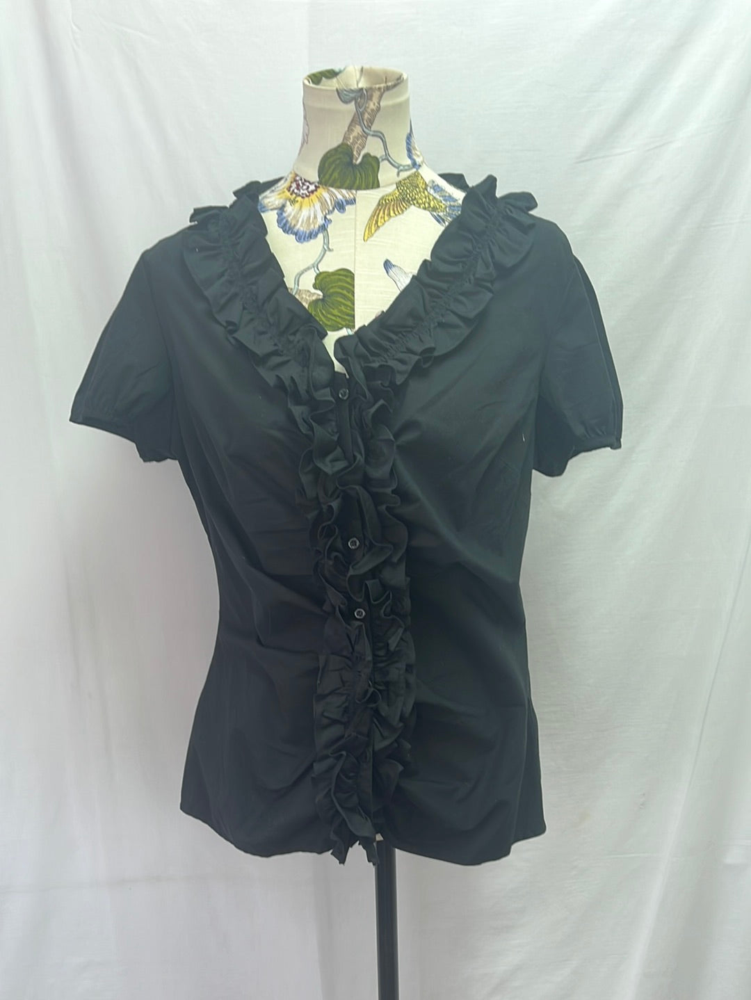 NWT -- ANN TAYLOR LOFT Black Ruffle V-neck Button-Front Blouse -- Size: 14
