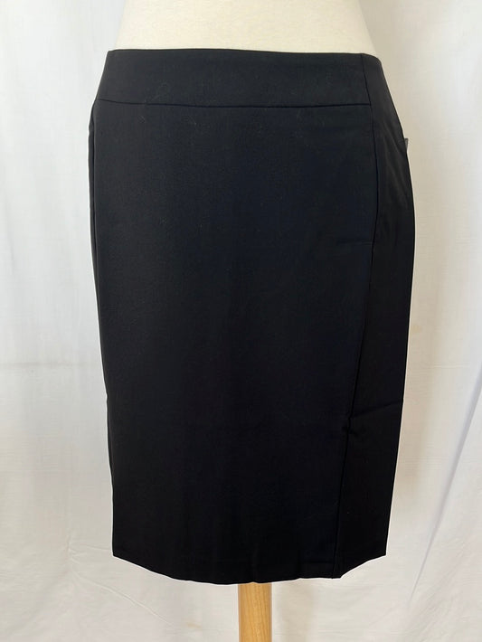 NWT -- Worthington Black Seamed Pencil Skirt -- 6P