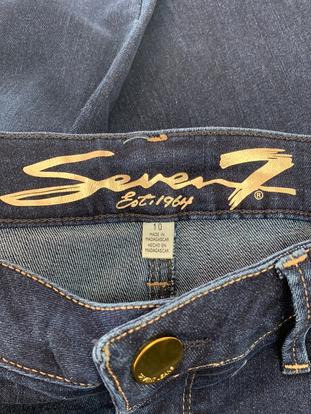 NWT - SEVEN7 dark wash Ultra High Rise Skinny Jeans - 10 – CommunityWorx  Thrift Online