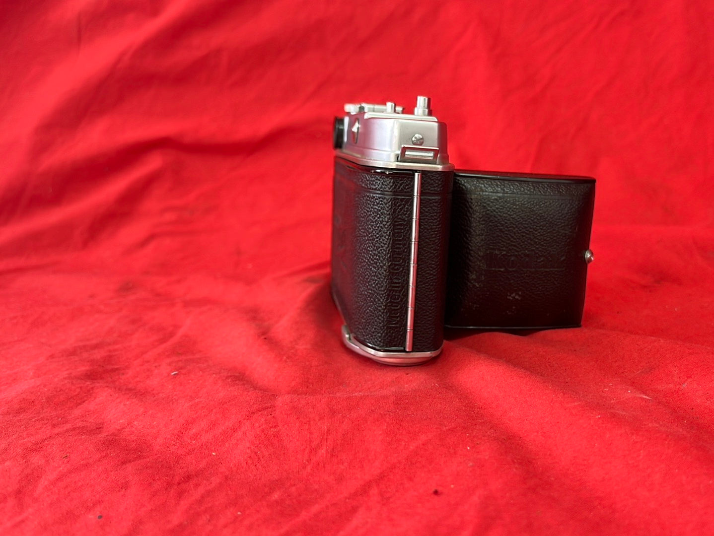VTG -- KODAK Retina IIc Rangefinder Film Camera w/50mm (II Small C) Type 020 and Leather Field Case