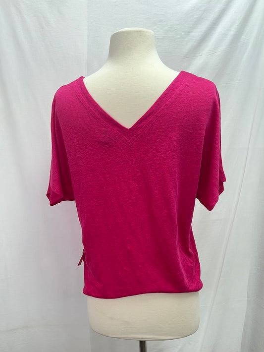 NWT -- CHICOS Magenta Summer Berry V-Neck Short Sleeve Top -- M