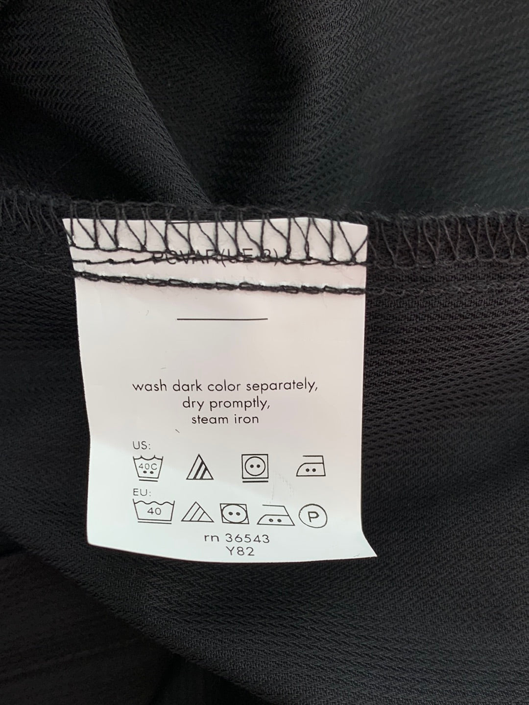 NWT - VAN HEUSEN Black Flex Collar Regular Fit Wrinkle Free Dress Shirt - Size 16.5 34/35