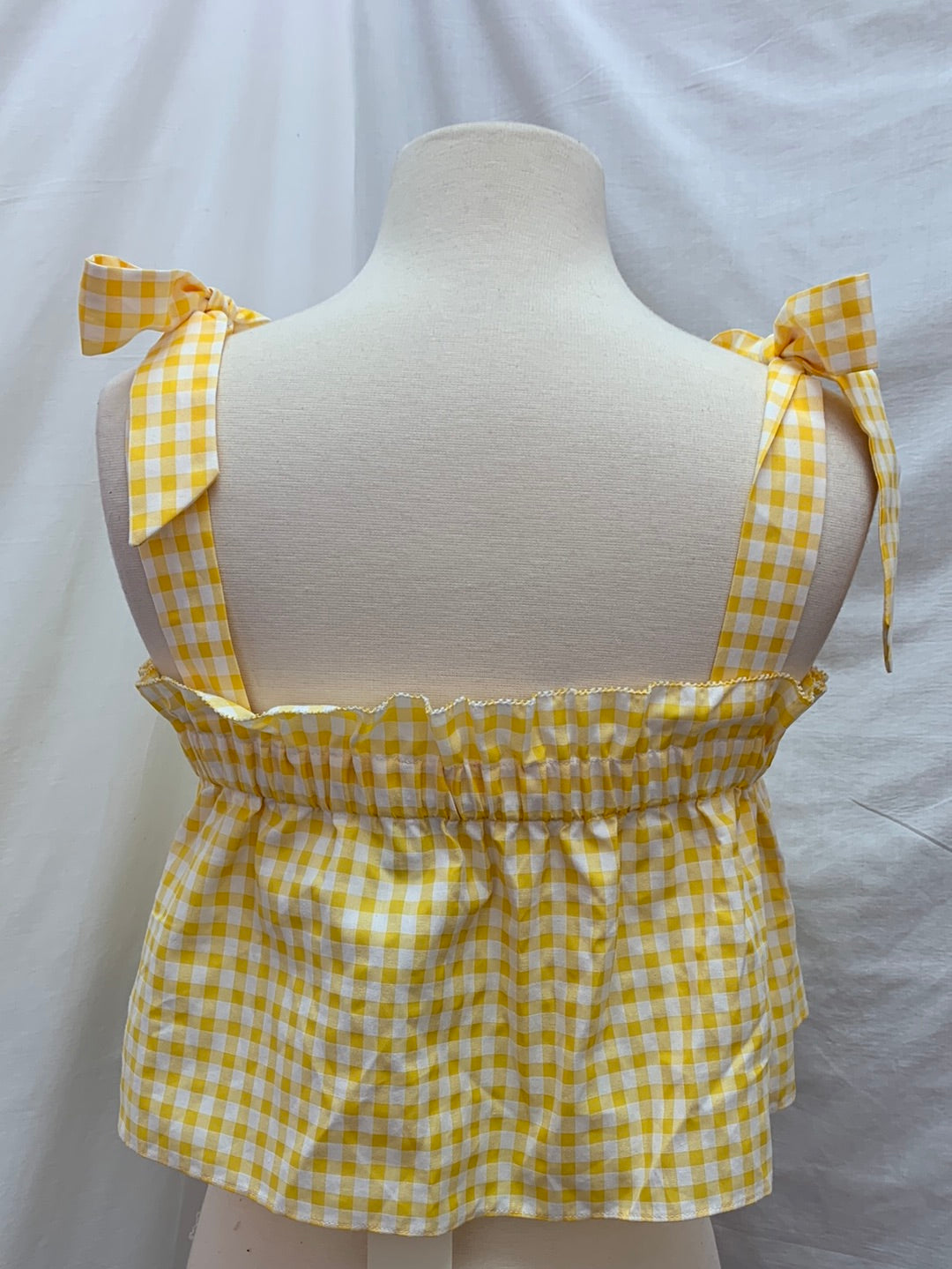 NWT - KOS RESORT yellow check gingham Sleeveless Crop Shirt - M