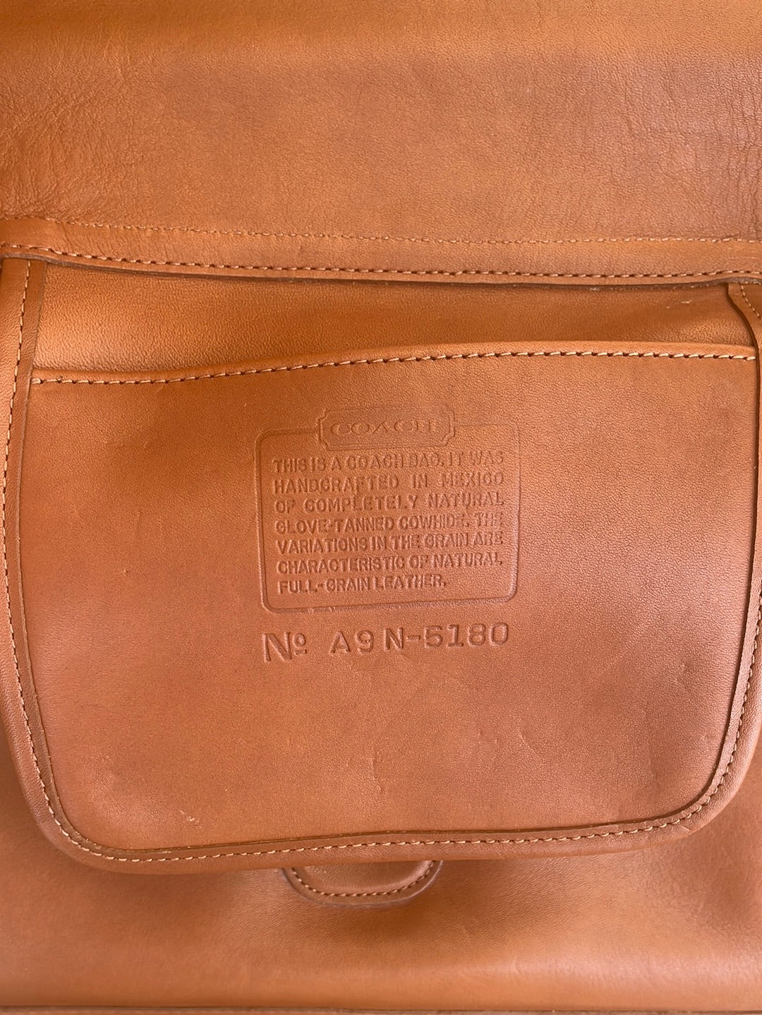VTG -- COACH Tan Leather Messenger Bag